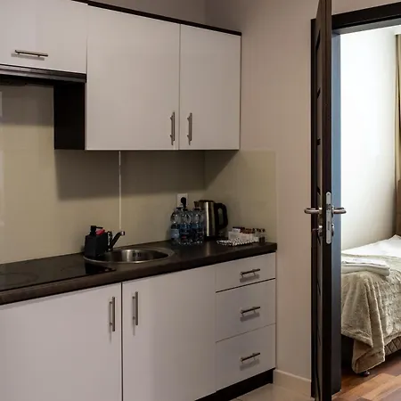 Wesola Aparthotel 3*