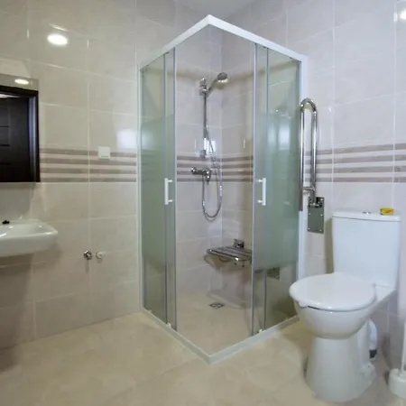 Wesola Aparthotel Wolka Kosowska