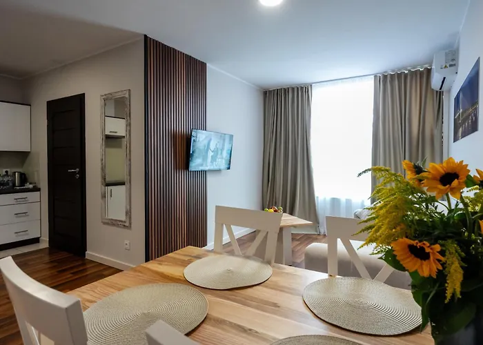 Hotel apartamentowy Wesoła 3*